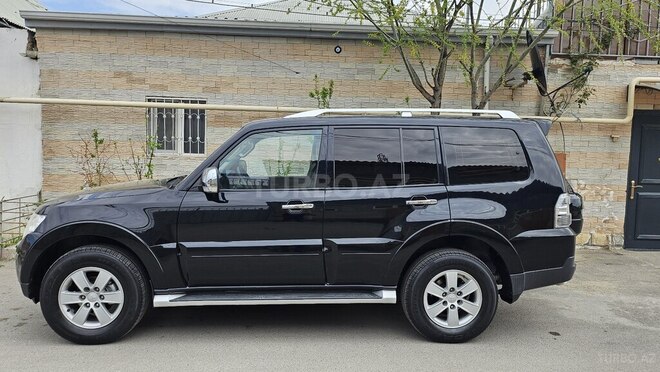 Mitsubishi Pajero 2007, 203,000 km - 3.0 l - Bakı