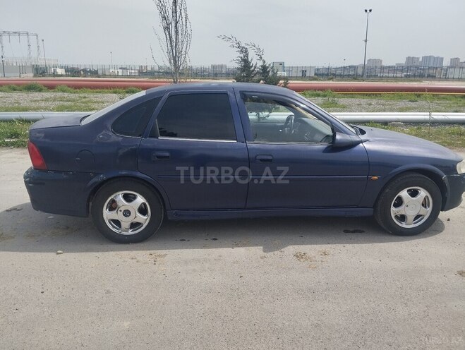 Opel Vectra 1999, 472,000 km - 1.8 l - Bakı