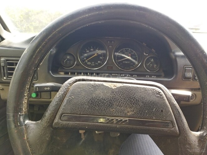 IJ 2126 Oda 2005, 250,000 km - 1.6 l - Qax