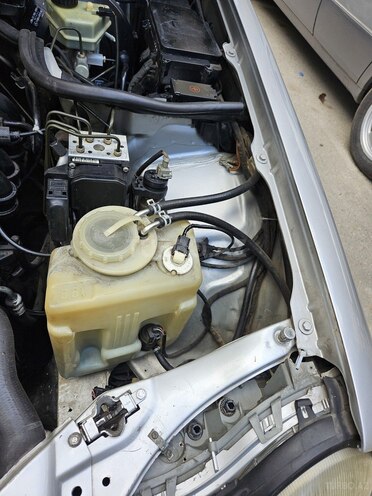 Mercedes E 230 1997, 423,667 km - 2.3 l - Bakı