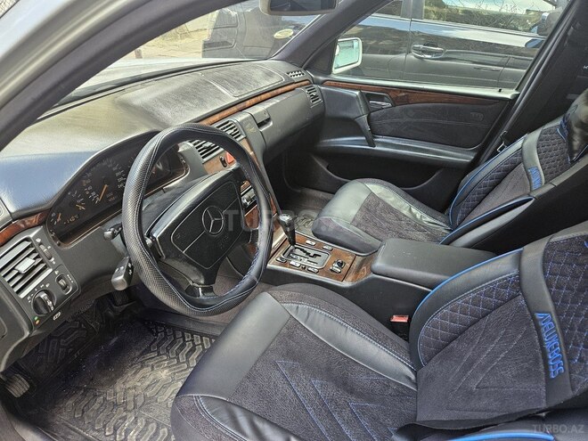 Mercedes E 230 1997, 423,667 km - 2.3 l - Bakı