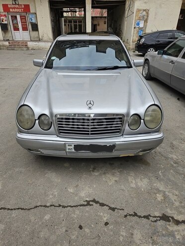 Mercedes E 230 1997, 423,667 km - 2.3 l - Bakı