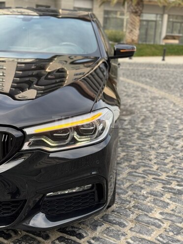 BMW 530-21