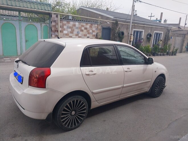 Toyota Corolla 2006, 266,000 km - 1.4 l - Bakı