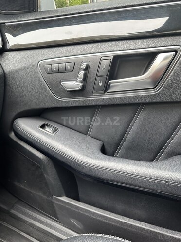 Mercedes E 220 d-6