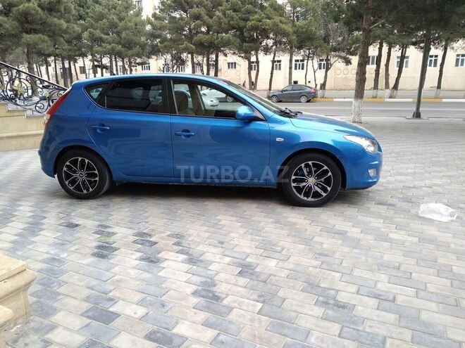 Hyundai i30 2009, 350,000 km - 1.4 l - Bakı