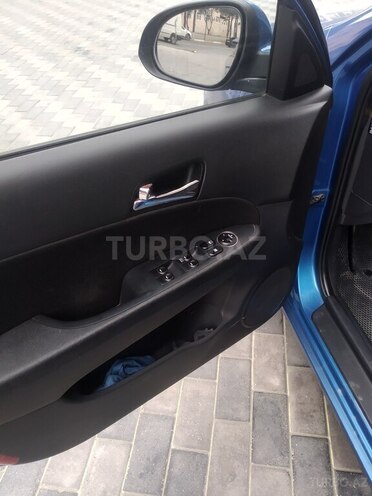 Hyundai i30 2009, 350,000 km - 1.4 l - Bakı