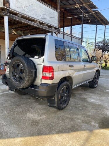 Mitsubishi Pajero io 1999, 290,000 km - 1.8 л - Bakı