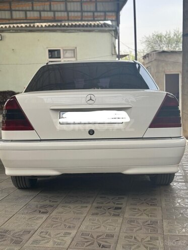 Mercedes C 180 1995, 210,813 km - 1.8 l - Bakı