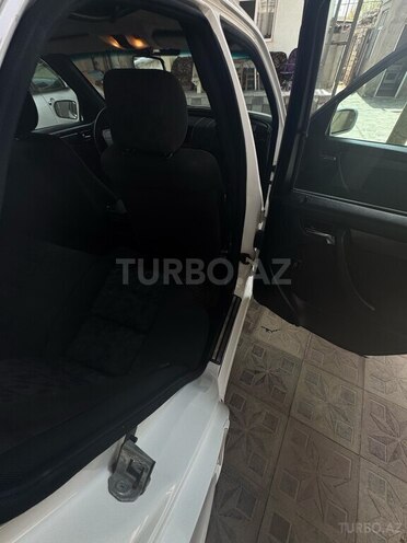 Mercedes C 180 1995, 210,813 km - 1.8 l - Bakı
