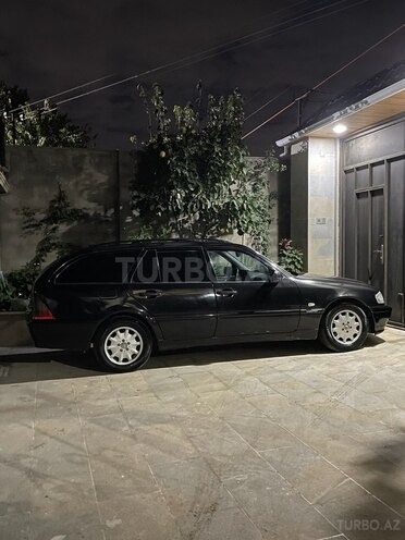 Mercedes C 220 d 2000, 389,000 km - 2.2 l - Bakı