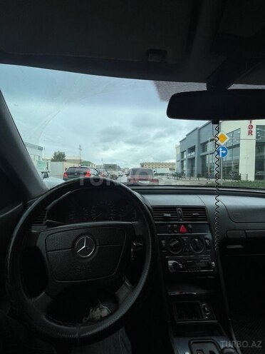 Mercedes C 220 d 2000, 389,000 km - 2.2 l - Bakı