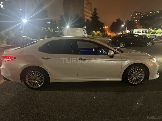 Toyota Camry-4