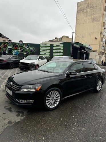 Volkswagen Passat 2015, 220,000 km - 1.8 l - Bakı