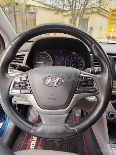 Hyundai Elantra 2018, 255,570 km - 2.0 l - Bakı