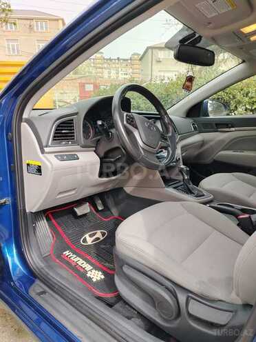 Hyundai Elantra 2018, 255,570 km - 2.0 l - Bakı