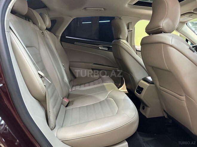 Ford Fusion (North America)-11
