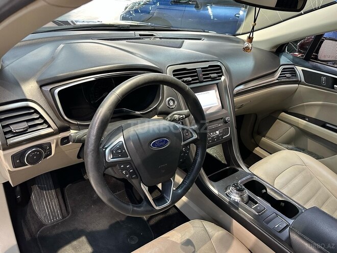 Ford Fusion (North America)-18