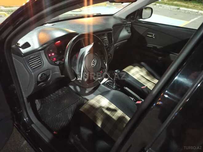 Kia Rio 2011, 230,000 km - 1.4 l - Bakı