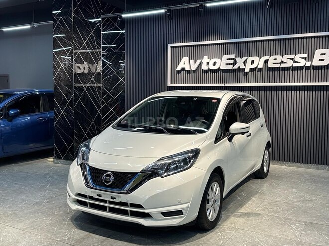 Nissan Note-2