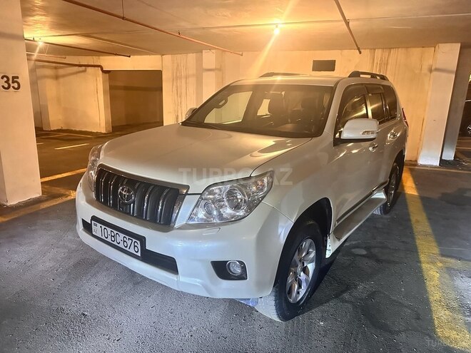 Toyota Land Cruiser Prado 2013, 136,000 km - 2.7 л - Bakı