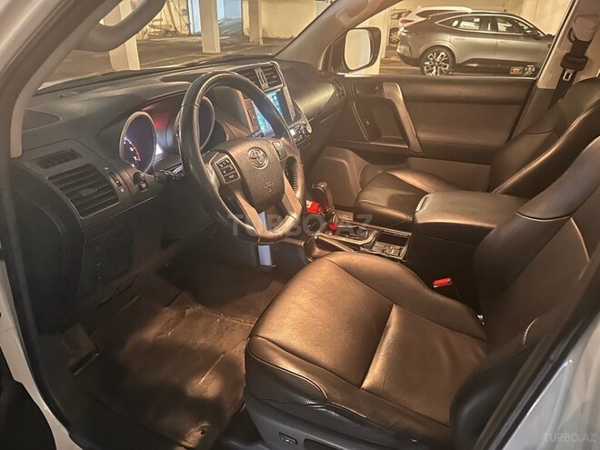 Toyota Land Cruiser Prado 2013, 136,000 km - 2.7 л - Bakı