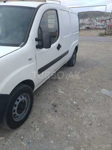 Fiat Doblo 2010, 260,000 km - 1.3 l - Bakı