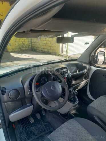 Fiat Doblo 2010, 260,000 km - 1.3 l - Bakı