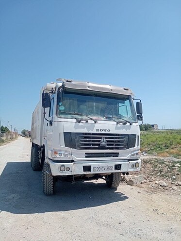 HOWO Sinotruk 2012, 250,000 km - 12.0 l - Gəncə
