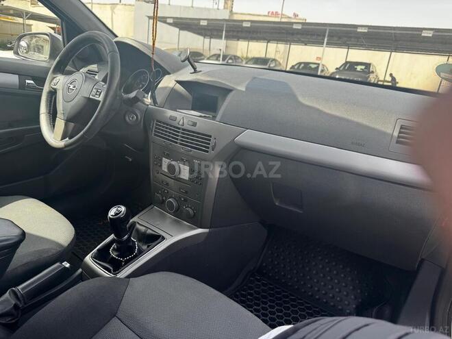Opel Astra 2006, 28,600 km - 1.4 l - Bakı
