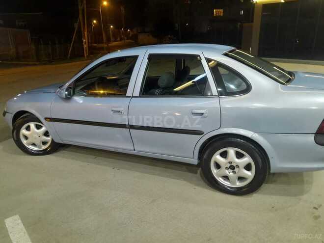 Opel Vectra 1996, 452,637 km - 1.6 l - Bakı