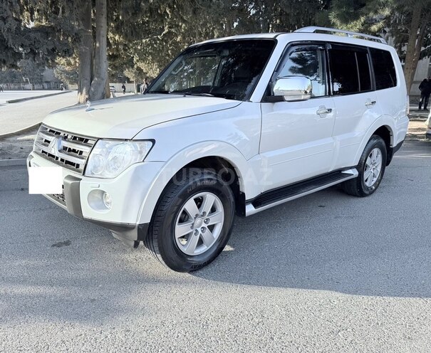 Mitsubishi Pajero 2008, 173,200 km - 3.0 л - Bakı