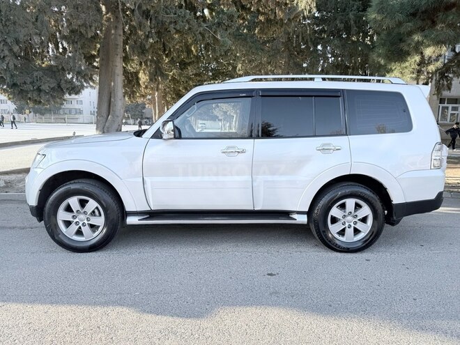 Mitsubishi Pajero 2008, 173,200 km - 3.0 л - Bakı