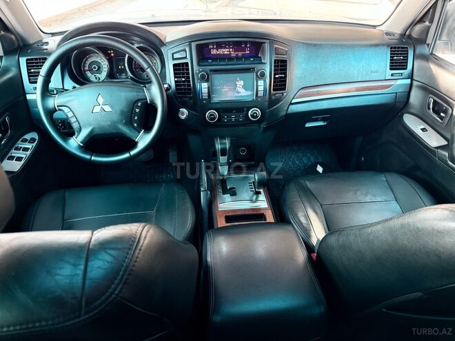Mitsubishi Pajero 2008, 173,200 km - 3.0 л - Bakı