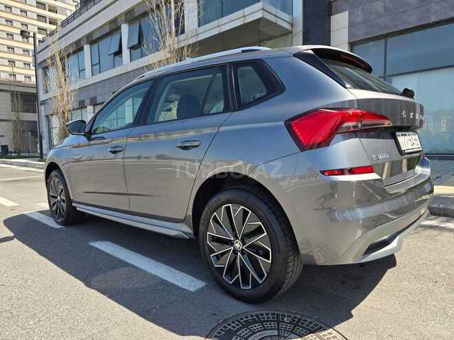 Skoda Kamiq 2023, 33,000 km - 1.6 л - Bakı