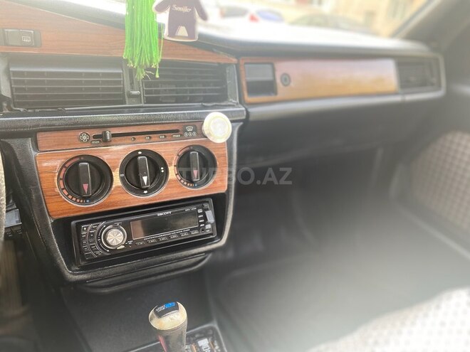 Mercedes 190 1991, 316,467 km - 1.8 l - Bakı