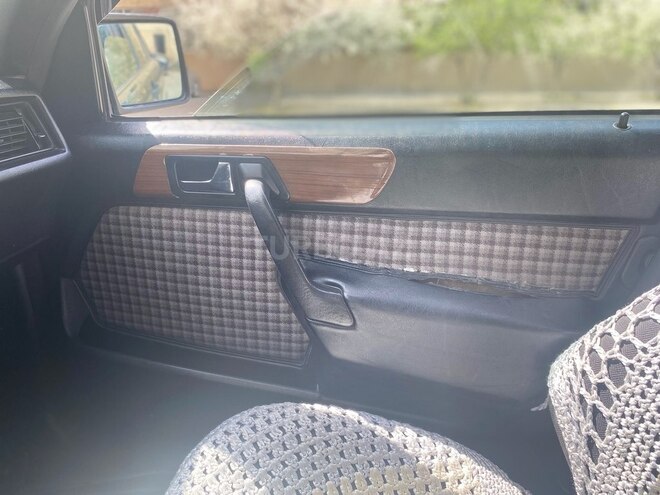 Mercedes 190 1991, 316,467 km - 1.8 l - Bakı