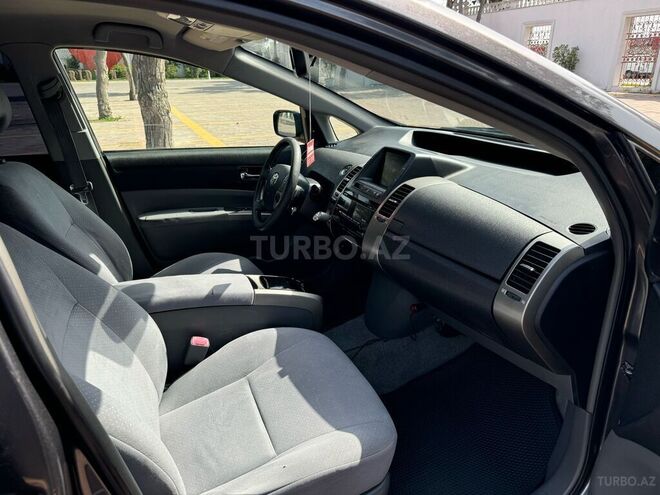Toyota Prius 2009, 270,000 km - 1.5 l - Bakı