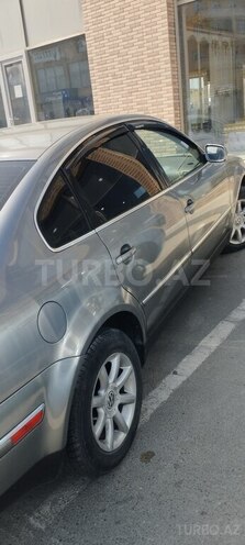Volkswagen Passat 2003, 292,000 km - 1.8 l - Bakı