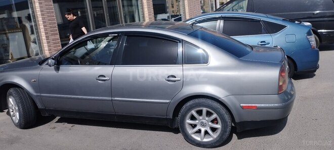 Volkswagen Passat 2003, 292,000 km - 1.8 l - Bakı