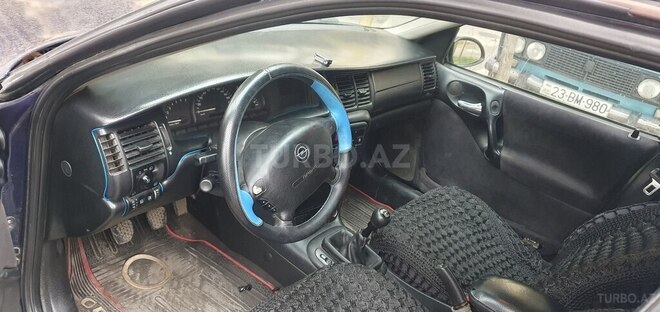 Opel Vectra 1999, 285,000 km - 1.6 l - Bakı