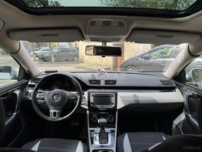Volkswagen Passat 2006, 300,000 km - 2.0 l - Bakı