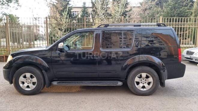 Nissan Pathfinder 2006, 250,500 km - 4.0 l - Bakı