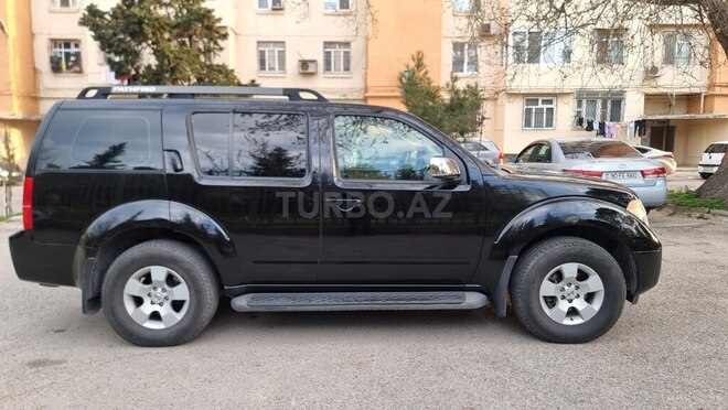 Nissan Pathfinder 2006, 250,500 km - 4.0 l - Bakı