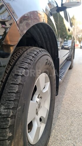 Nissan Pathfinder 2006, 250,500 km - 4.0 l - Bakı