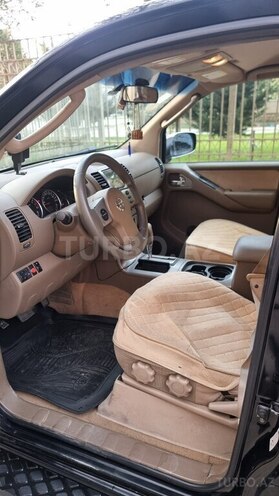 Nissan Pathfinder 2006, 250,500 km - 4.0 l - Bakı