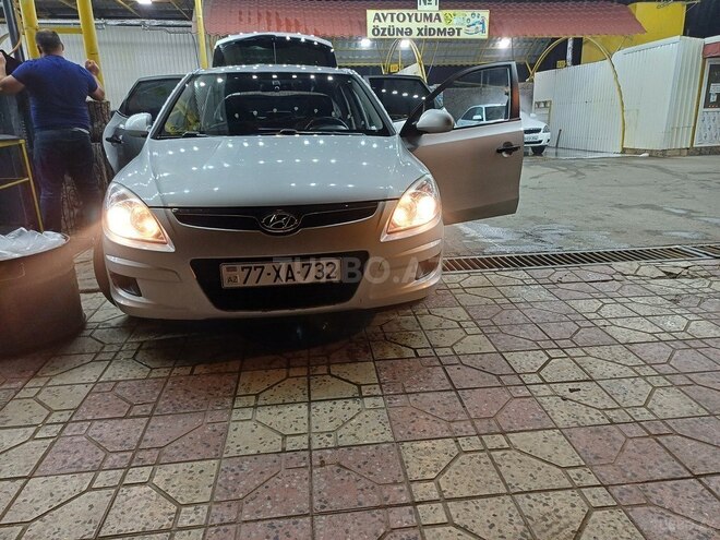 Hyundai i30 2007, 213,000 km - 1.4 l - Bakı