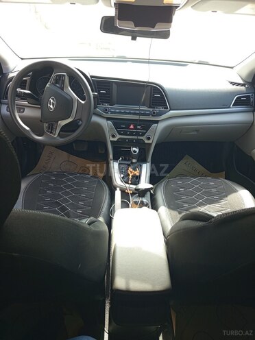 Hyundai Elantra 2016, 127,138 km - 2.0 l - Bakı