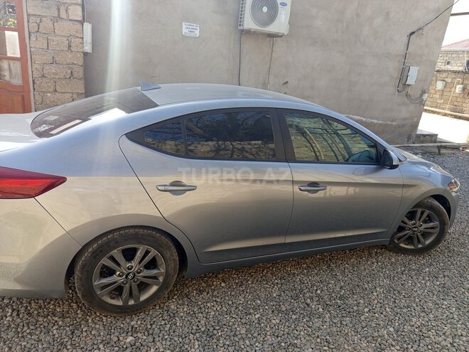 Hyundai Elantra 2016, 127,138 km - 2.0 l - Bakı