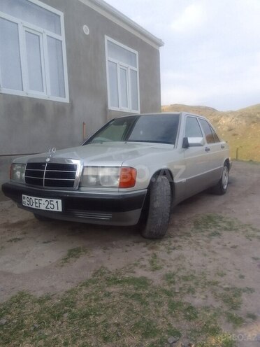 Mercedes 190 1990, 490,900 km - 2.0 l - Tovuz